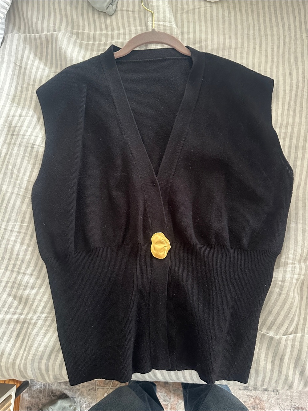 Commense Black Sleeveless Knit Vest with Gold Flower Button